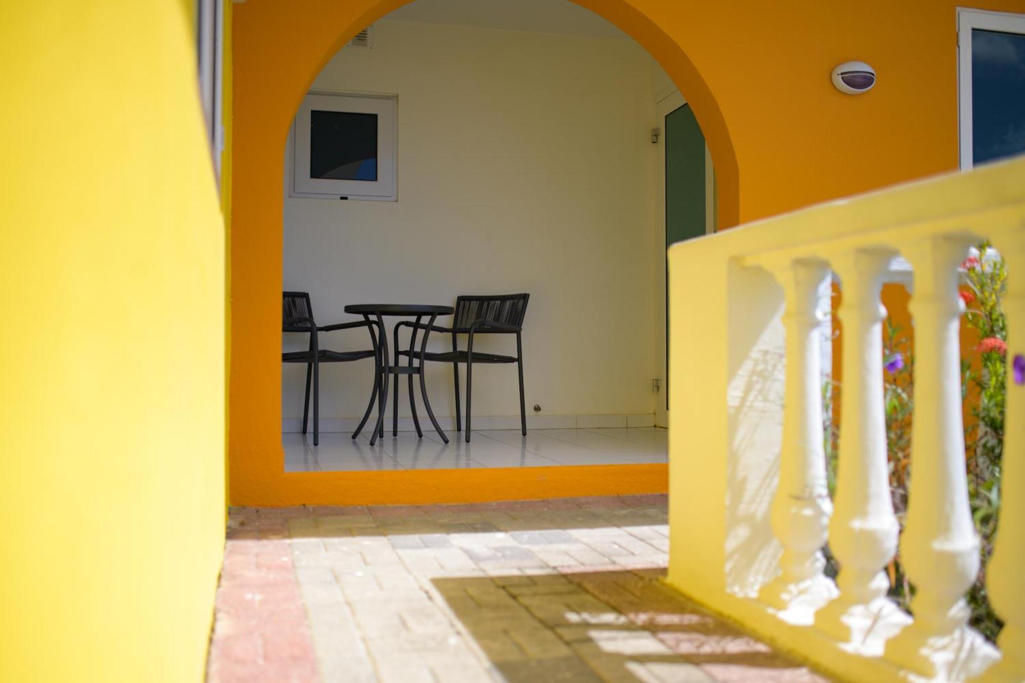 Merakii Seaview Escape Curacao Willemstad Esterno foto
